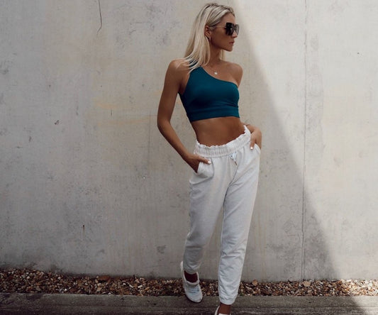 5 DIFFERENT WAYS TO WEAR CLEO HARPER - Cleo Harper