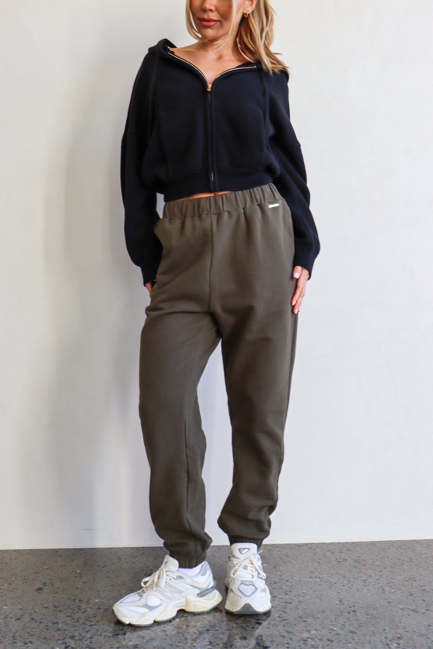 Neve Sweater - Black