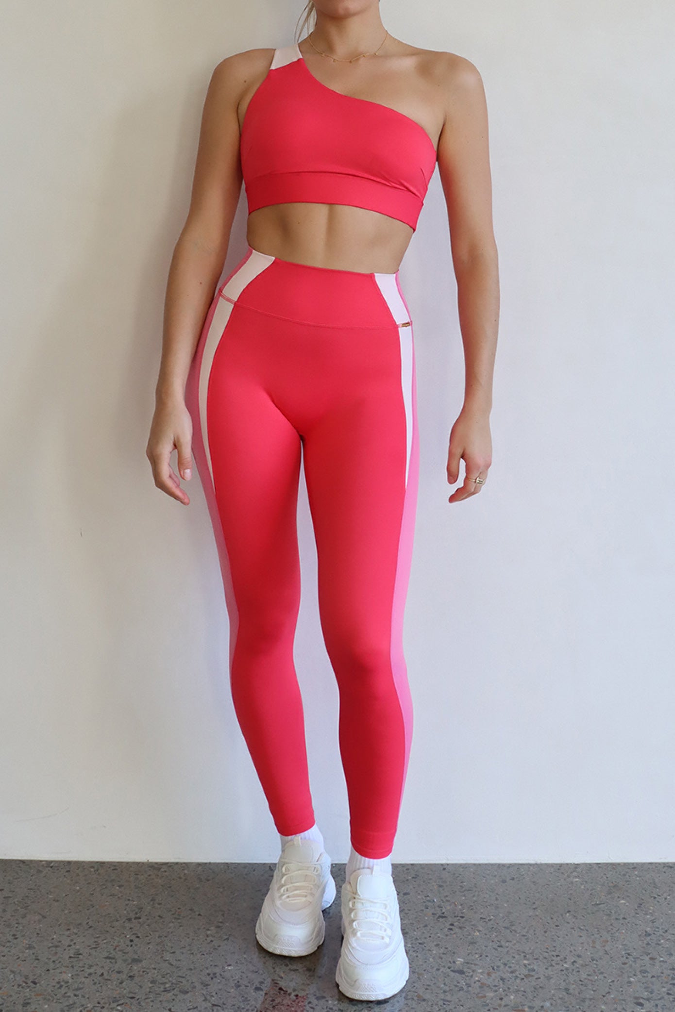 Tatiana Bralet - Teaberry