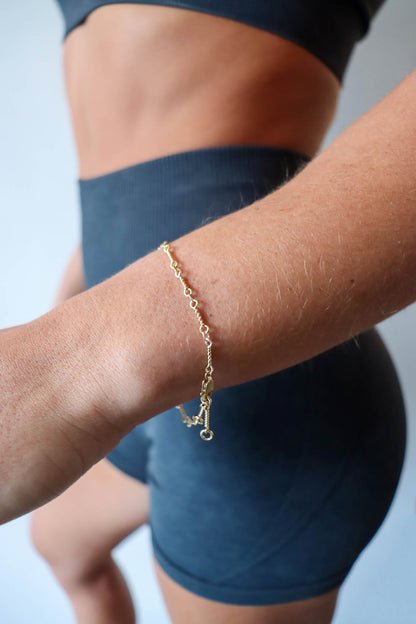 Banks Bracelet - Gold