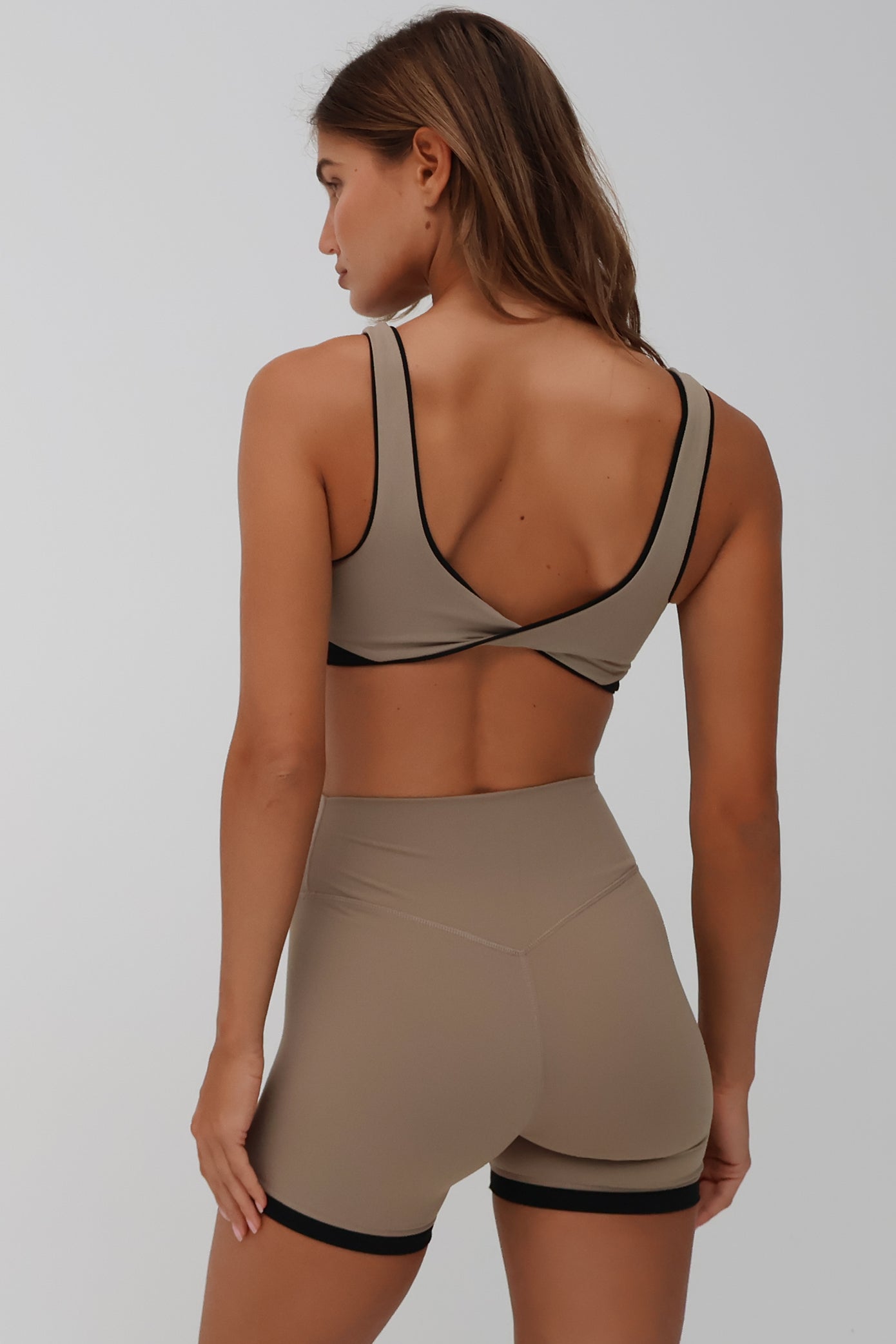 Tone Short - Taupe Black