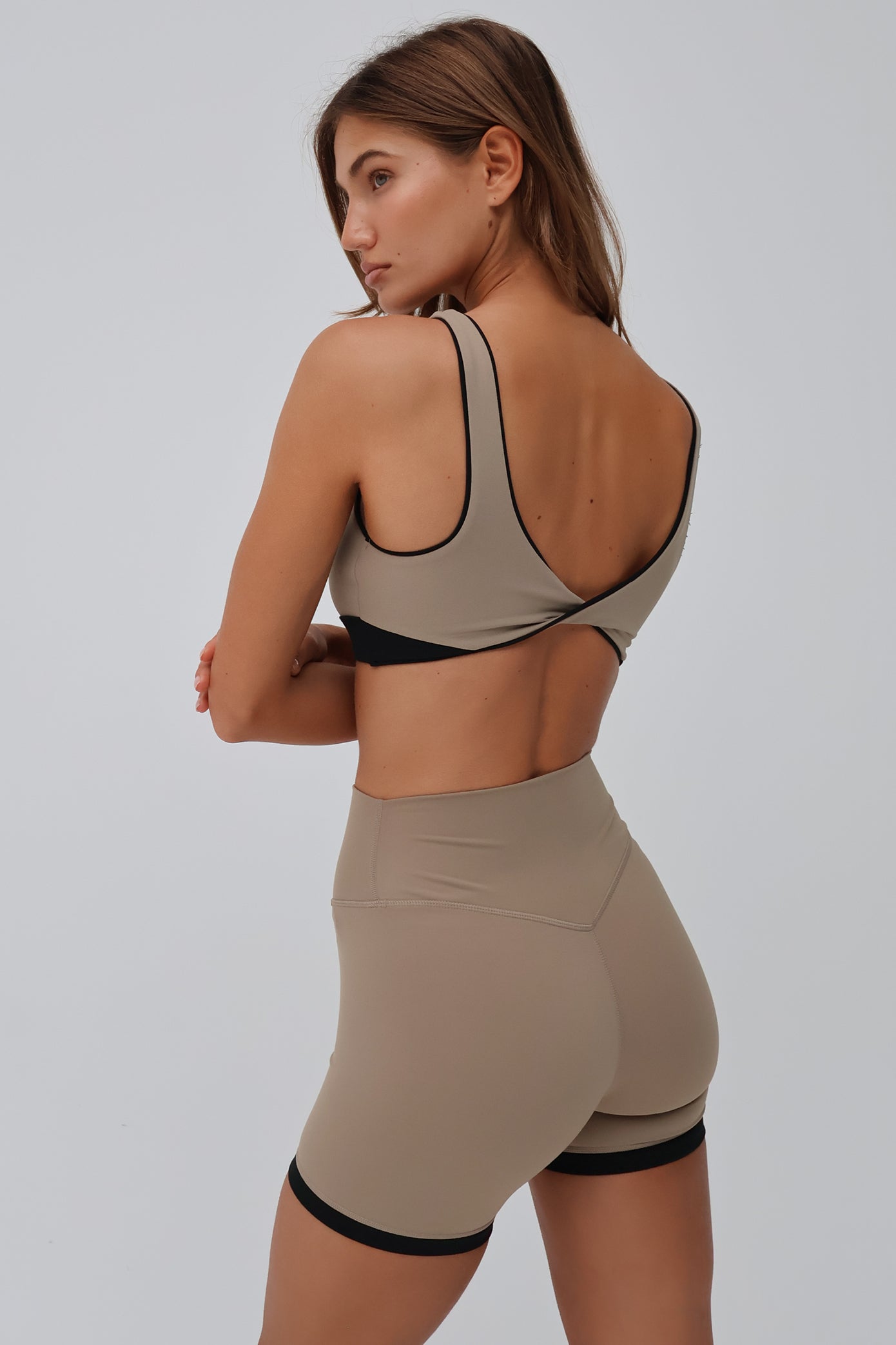 Tone Short - Taupe Black