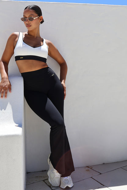 Zenyth Flare - Black