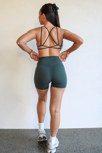 Apex Short 4.5" - Forest
