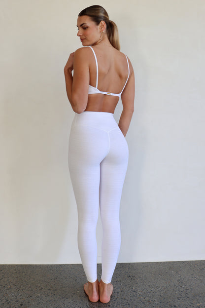 Kelsey Bralet - Linear