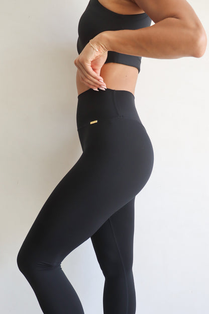 Form Legging - Black - Cleo Harper