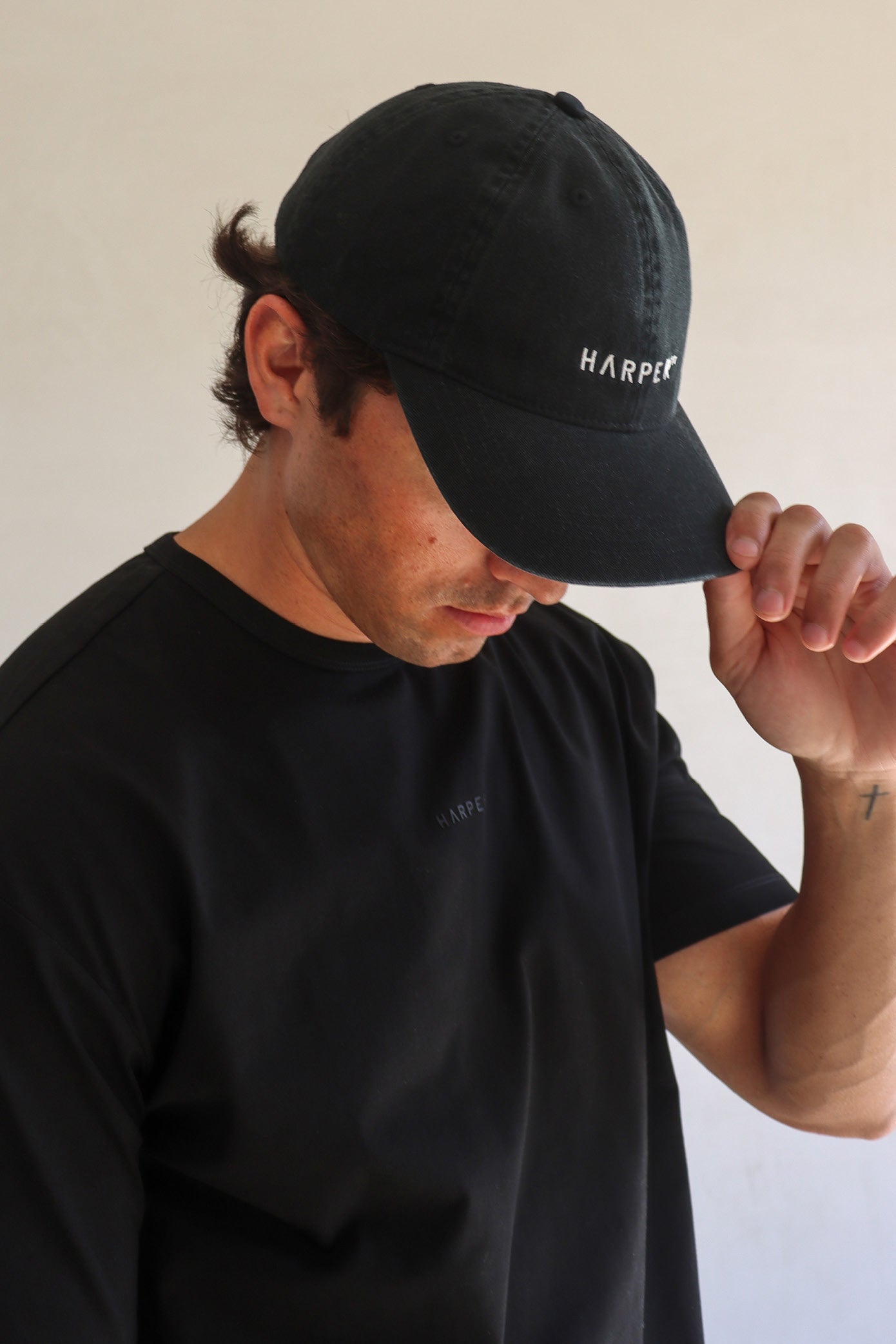 H17 Relax Cap - Black - Cleo Harper
