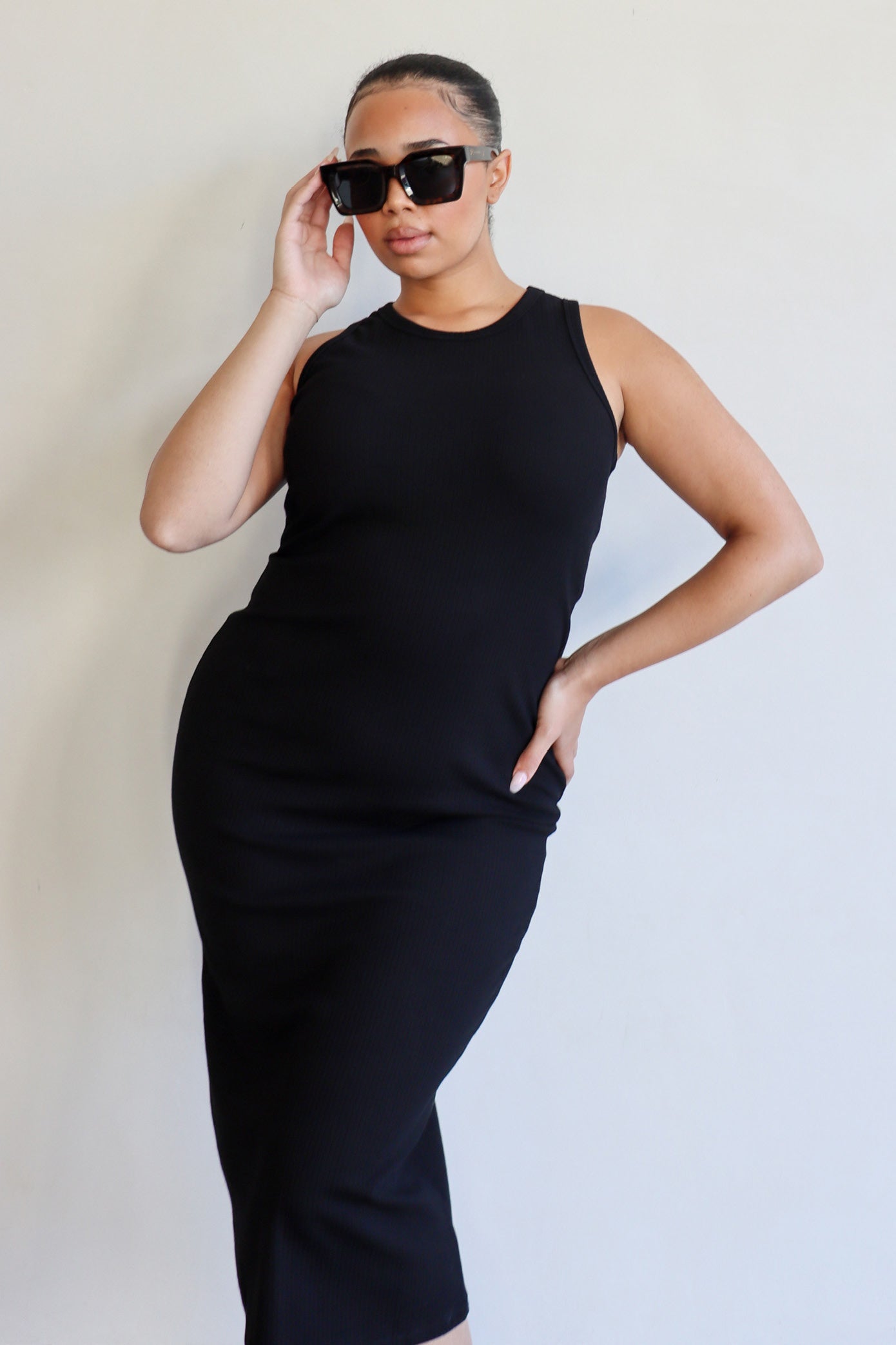 Trezalia Dress - Black